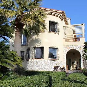  Bed & Breakfast Calliste France